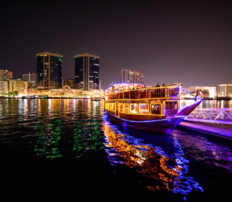 Introduction to Dhow Dinner Cruises: Navigating Dubai’s Waterways in Style